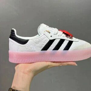 ❤HELLO KITTY ADIDAS Sambae